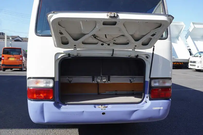トヨタ コースター 小型 バス マイクロバス BDG-XZB50の中古トラック画像4