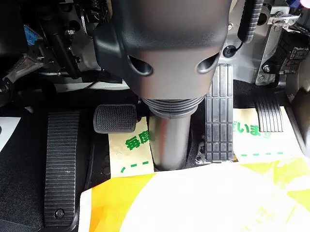 三菱 ファイター 中型/増トン 平ボディ アルミブロック エアサスの中古トラック画像13