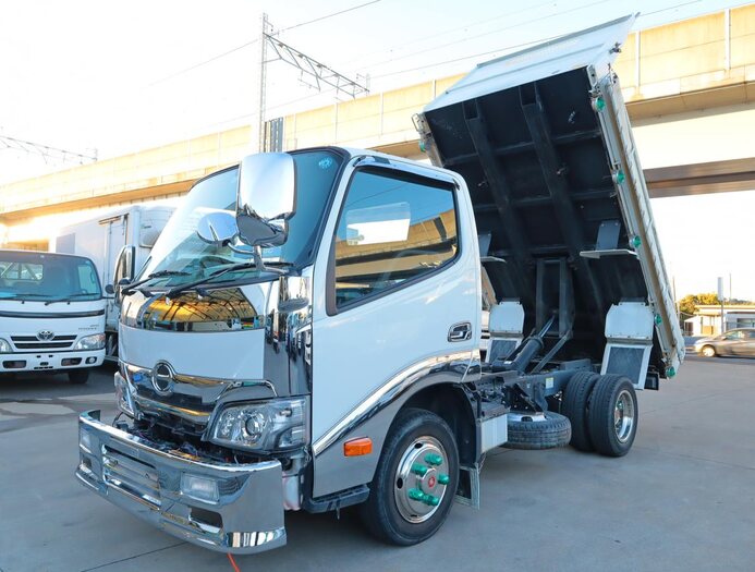 日野 デュトロ 小型 ダンプ 10尺 2RG-XZC600T