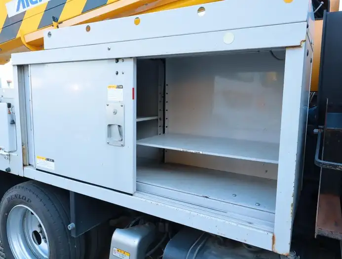 日野 デュトロ 小型 高所・建柱車 高所作業車 電工仕様の中古トラック画像4