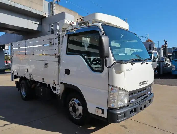 いすゞ エルフ 小型 平ボディ アルミブロック TKG-NJR85Aの中古トラック画像2