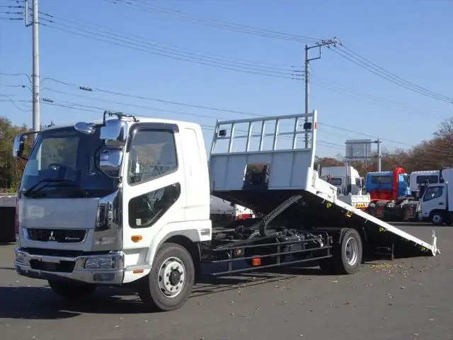 三菱 ファイター 中型/増トン 車両重機運搬 ラジコン ウインチの中古トラック画像1
