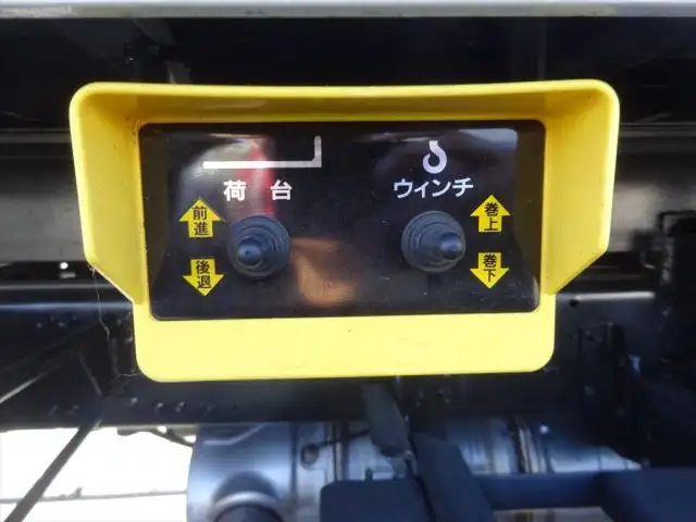 三菱 ファイター 中型/増トン 車両重機運搬 ラジコン ウインチの中古トラック画像16