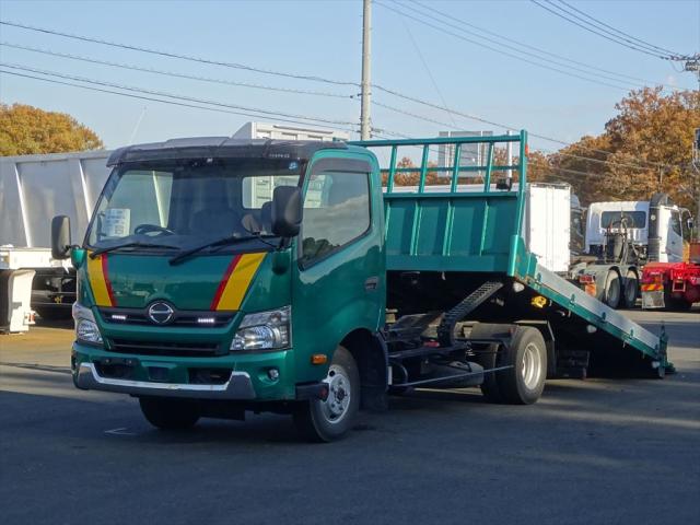 三菱 ファイター 中型/増トン 車両重機運搬 4段クレーン ラジコン の中古トラック【車両No.173665】