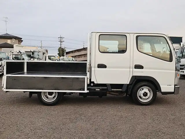 三菱 キャンター 小型 平ボディ Wキャブ TPG-FBA00の中古トラック画像7