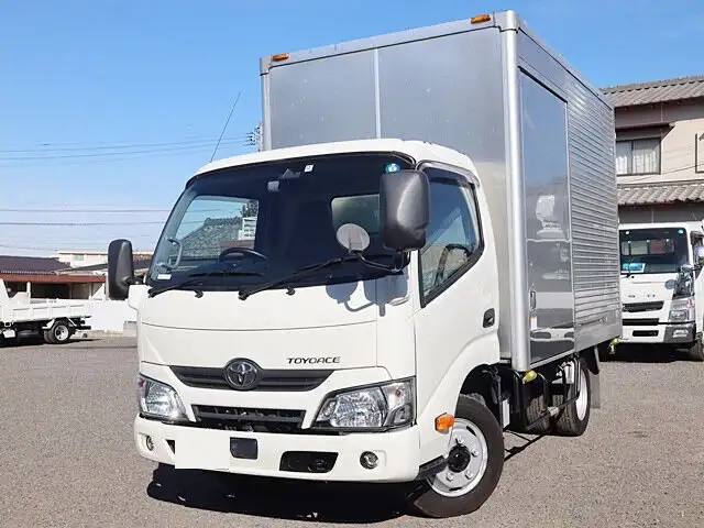 トヨタ トヨエース 小型 アルミバン サイドドア TPG-XZC605の中古トラック画像1