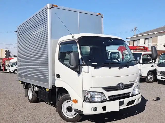 トヨタ トヨエース 小型 アルミバン サイドドア TPG-XZC605の中古トラック画像2