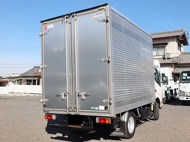 トヨタ トヨエース 小型 アルミバン サイドドア TPG-XZC605の中古トラック画像3