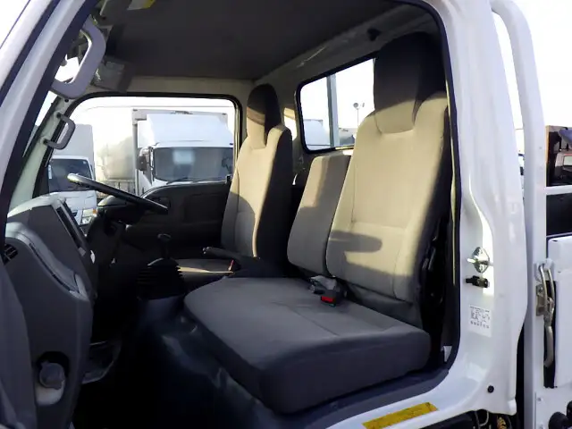 マツダ タイタン 小型 平ボディ TKG-LKR85A H25の中古トラック画像9