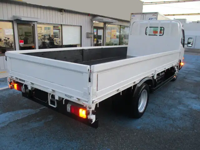 トヨタ ダイナ 小型 平ボディ 床鉄板 TKG-XZU655の中古トラック画像4