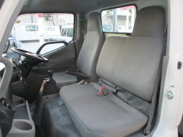 トヨタ ダイナ 小型 平ボディ 床鉄板 TKG-XZU655の中古トラック画像14