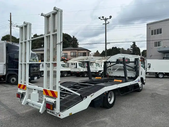 いすゞ エルフ 小型 車両重機運搬 ラジコン ウインチの中古トラック画像3