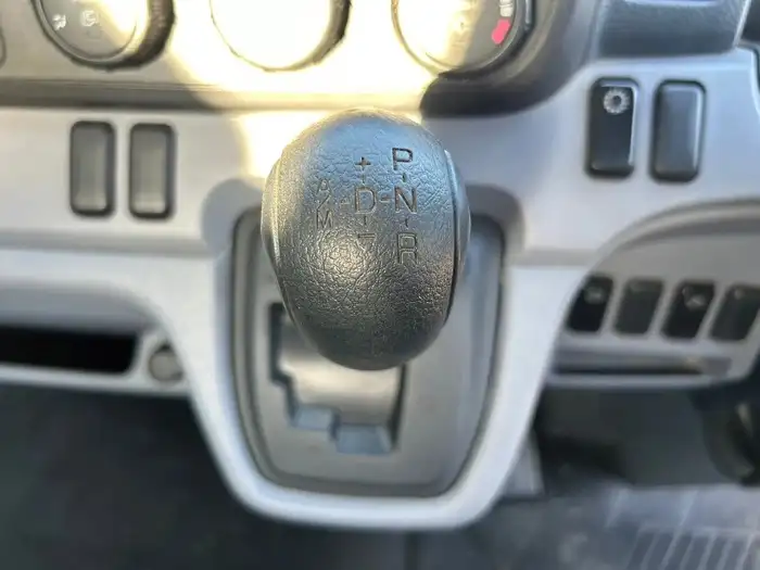 日産 アトラス 小型 クレーン付 床鉄板 4段の中古トラック画像16