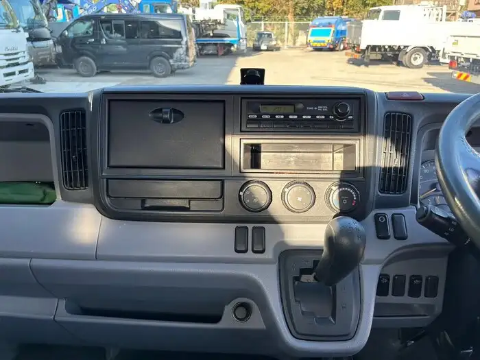 日産 アトラス 小型 クレーン付 床鉄板 4段の中古トラック画像15