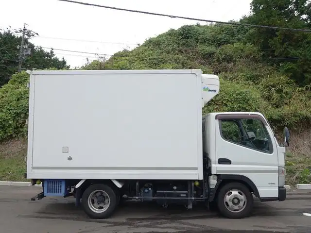 三菱 キャンター 小型 冷凍冷蔵 低温 スタンバイの中古トラック画像2