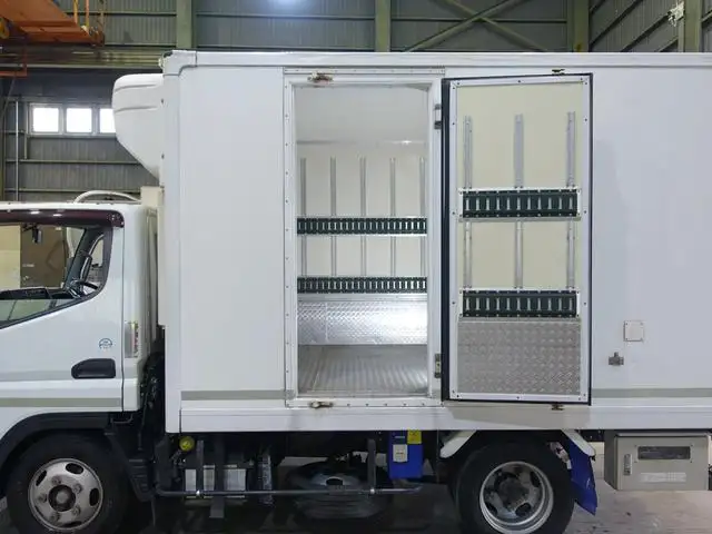 三菱 キャンター 小型 冷凍冷蔵 低温 スタンバイの中古トラック画像7
