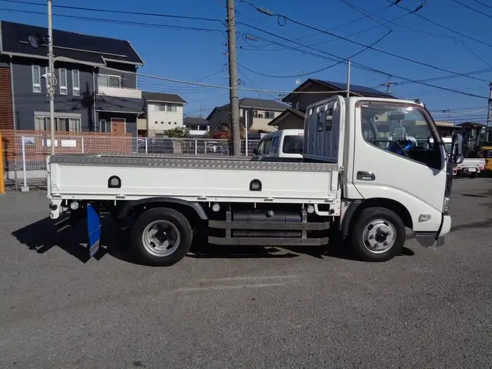 トヨタ トヨエース 小型 平ボディ 床鉄板 TKG-XZC605の中古トラック画像3