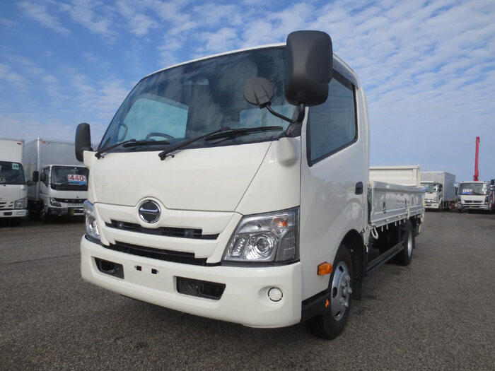 日野 デュトロ 小型 平ボディ ワイドロング 2RG-XZC710M