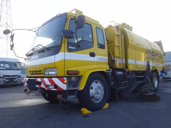 いすゞ フォワード 中型/増トン タンク車 散水車 PJ-FTR34F4の中古トラック画像1