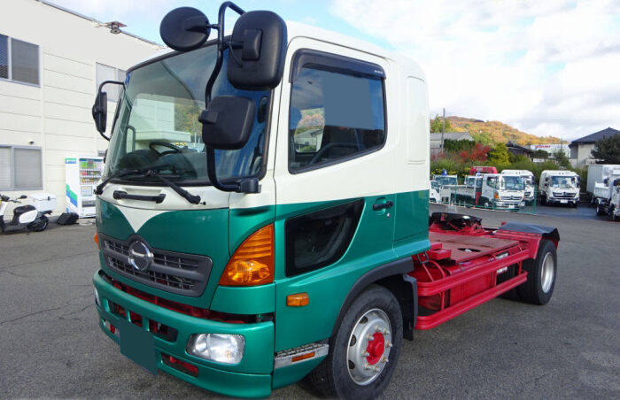 日野 レンジャー 中型/増トン トラクター QKG-FE7JGAA の中古