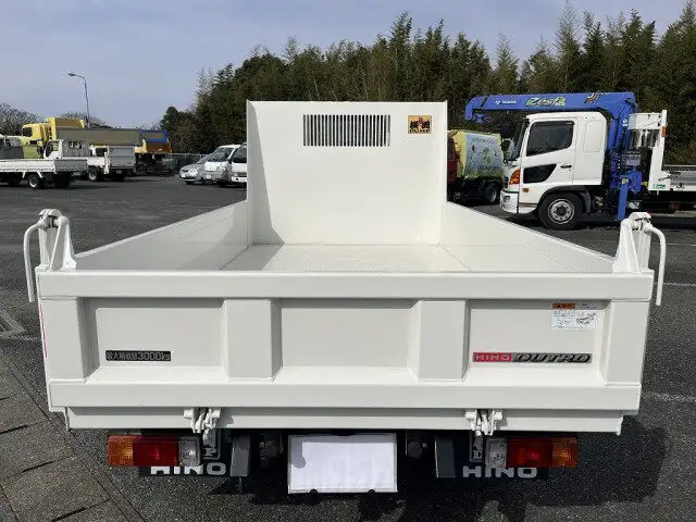 日野 デュトロ 小型 ダンプ 強化 2RG-XZU600Tの中古トラック画像4