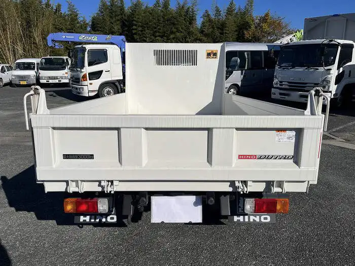 日野 デュトロ 小型 ダンプ 強化 2RG-XZU600Tの中古トラック画像4