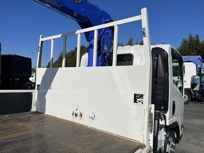 いすゞ エルフ 小型 クレーン付 床鉄板 3段の中古トラック画像8