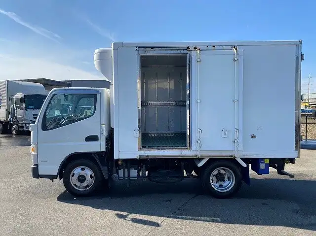 三菱 キャンター 小型 冷凍冷蔵 低温 スタンバイの中古トラック画像6