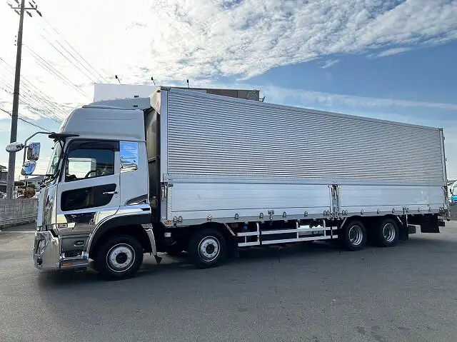 日産UD クオン 大型 ウイング ハイルーフ エアサスの中古トラック画像5