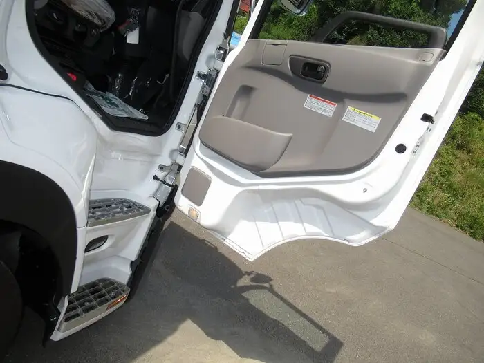日産UD クオン 大型 車両重機運搬 ラジコン ウインチの中古トラック画像16