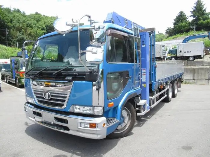 日産UD コンドル 中型/増トン 車両重機運搬 4段クレーン ラジコンの中古トラック画像1