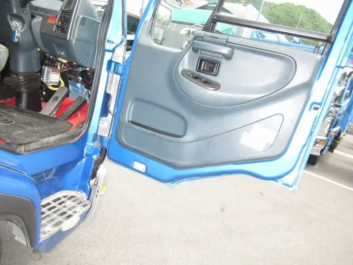 日産UD コンドル 中型/増トン 車両重機運搬 4段クレーン ラジコンの中古トラック画像像17
