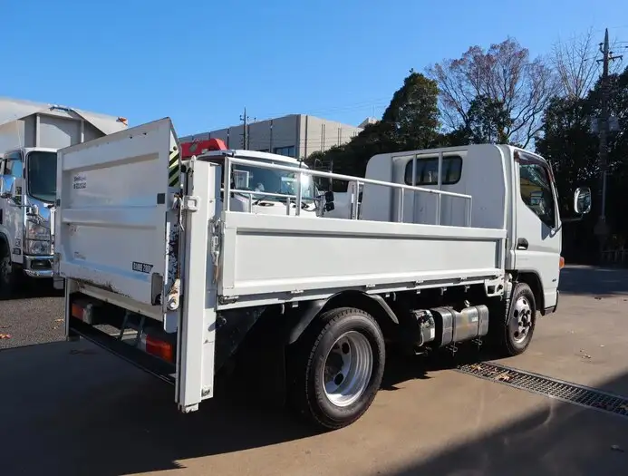 日産 アトラス 小型 平ボディ パワーゲート 床鉄板の中古トラック画像3