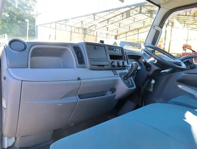 日産 アトラス 小型 平ボディ パワーゲート 床鉄板の中古トラック画像13