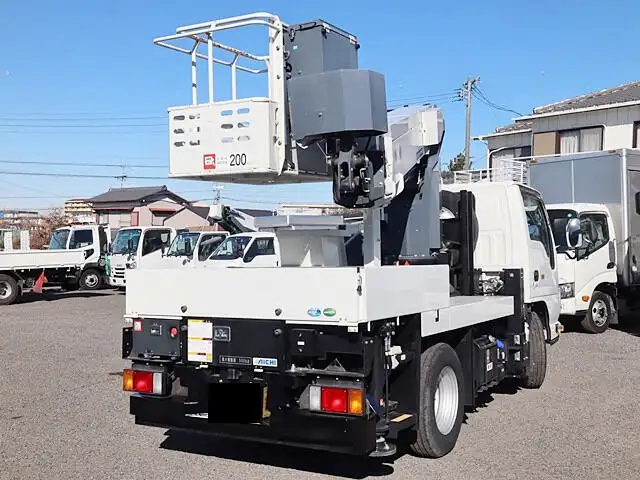 いすゞ エルフ 小型 高所・建柱車 高所作業車 2RG-NKR88ANの中古トラック画像3