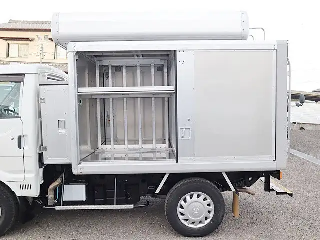 マツダ ボンゴ 小型 アルミバン ボトルカー DBF-SLP2Tの中古トラック画像9
