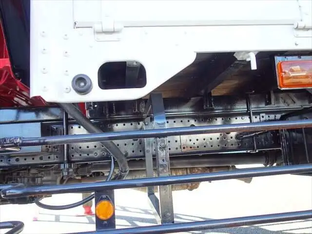 いすゞ フォワード 中型/増トン 車両重機運搬 4段クレーン ラジコンの中古トラック画像16