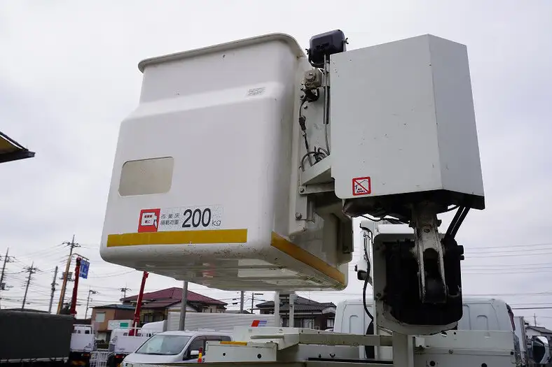 三菱 キャンター 小型 高所・建柱車 高所作業車 電工仕様の中古トラック画像5