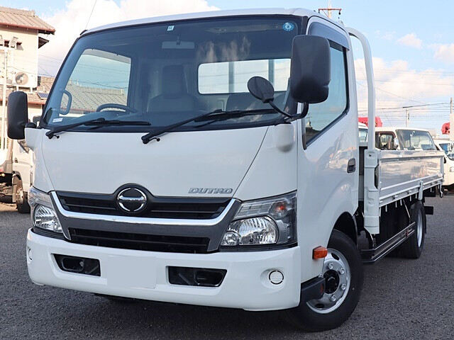 日産UD クオン 大型 トラクター ハイルーフ 1デフ の中古トラック【車両No.170317】