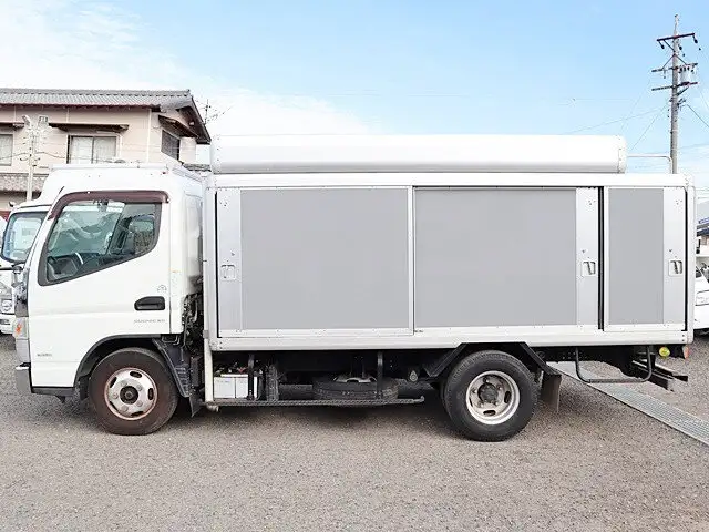 三菱 キャンター 小型 アルミバン ボトルカー TPG-FEA20の中古トラック画像8