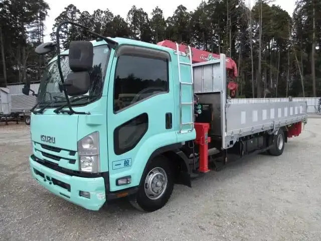 いすゞ フォワード 中型/増トン クレーン付 3段 ラジコンの中古トラック画像1