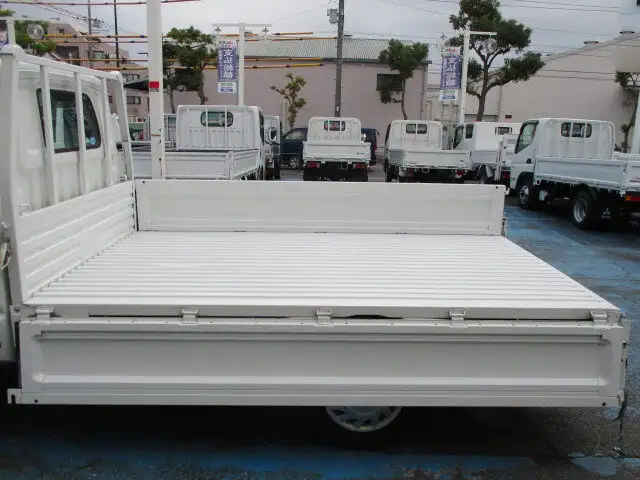 マツダ ボンゴ 小型 平ボディ DBF-SLP2T R2の中古トラック画像13