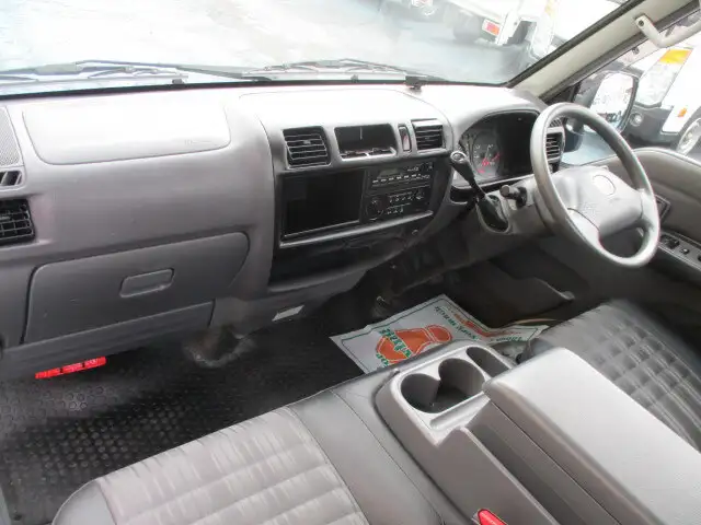 マツダ ボンゴ 小型 平ボディ DBF-SLP2T R2の中古トラック画像像17