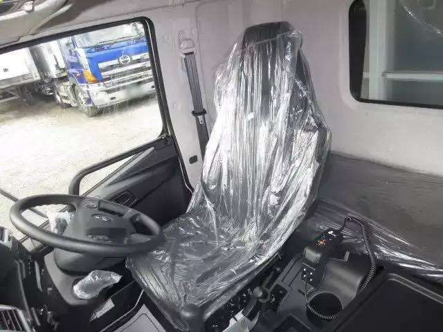 三菱 ファイター 中型/増トン ウイング パワーゲート ベッドの中古トラック画像10