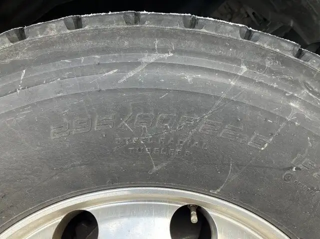 ボルボ トラック 大型 トラクター ハイルーフ 1デフの中古トラック画像20