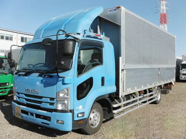 いすゞ フォワード 中型/増トン ウイング 床鉄板 ベッドの中古トラック画像1