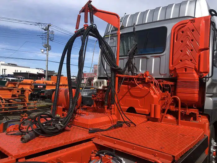 いすゞ ギガ 大型 トラクター ハイルーフ 2デフの中古トラック画像5