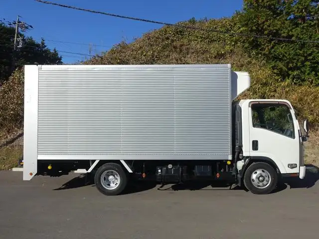 いすゞ エルフ 小型 冷凍冷蔵 低温 パワーゲートの中古トラック画像2
