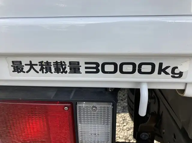 いすゞ エルフ 小型 平ボディ BKG-NMR85AR H23の中古トラック画像7