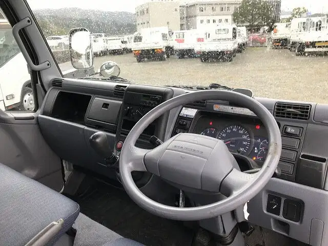 三菱 キャンター 小型 平ボディ パワーゲート PDG-FG74Dの中古トラック画像9